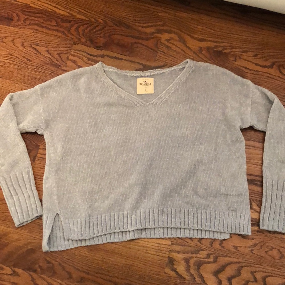 hollister sweater size s